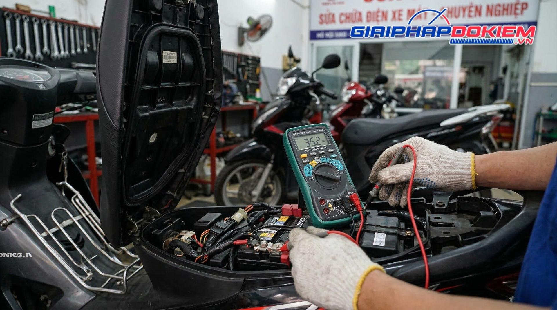 Cách Đo Dòng Rò Xe Máy Bằng Đồng Hồ Vạn Năng Chuẩn Kỹ Thuật 15 Cách đo dòng rò xe máy